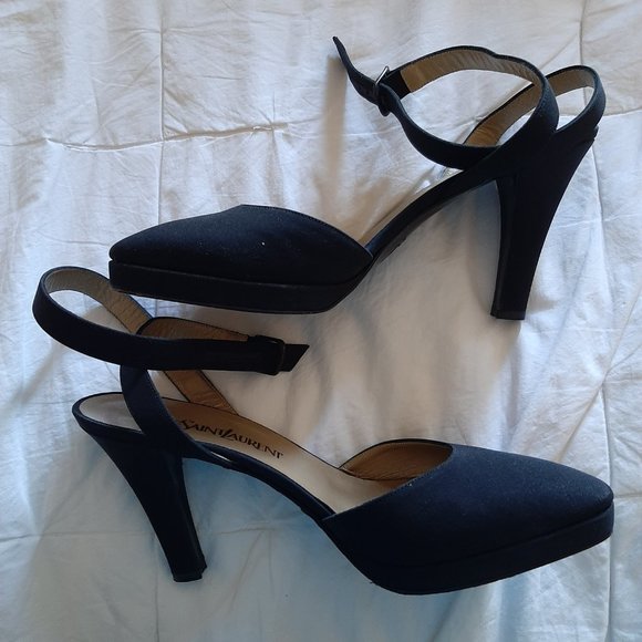 Yves Saint Laurent Wrap Around heels - Picture 2 of 4